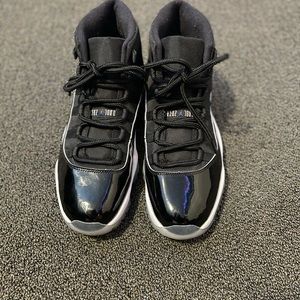 Jordan 11 space jam (2016 release)